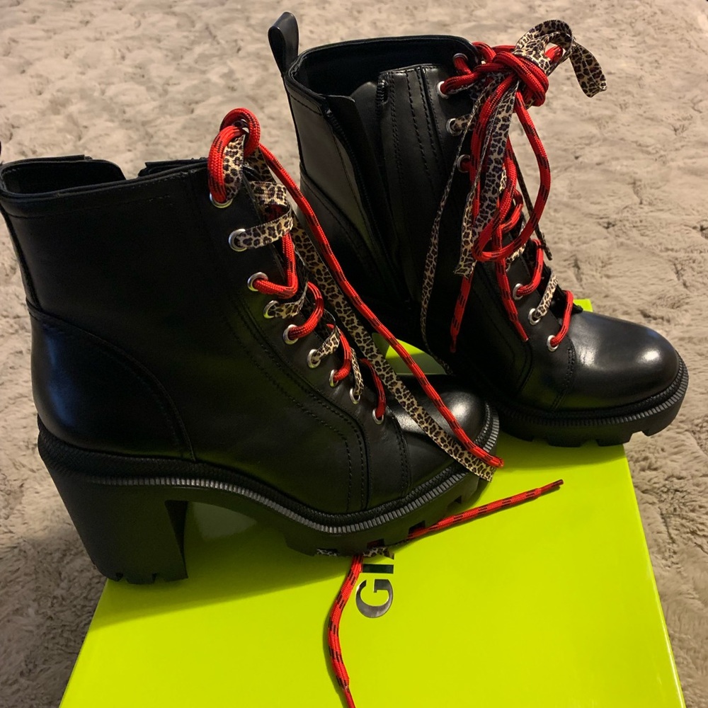 Brand New Gianni Bini Black Ruedderr Combat Style boot